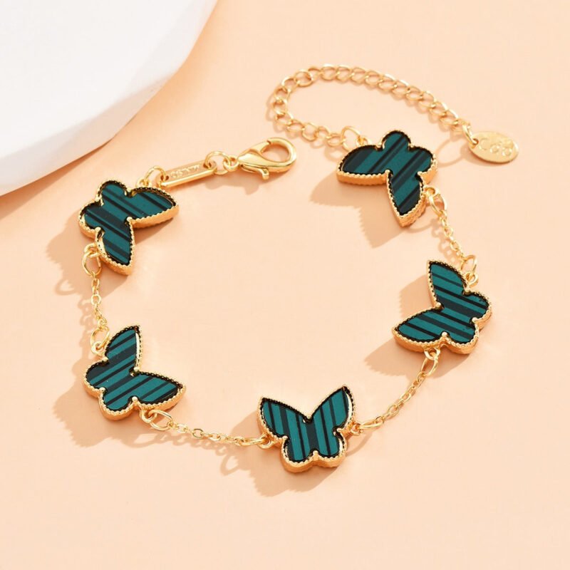 18K Gold Butterfly/Clover Design Exquisite Unique Bracelet