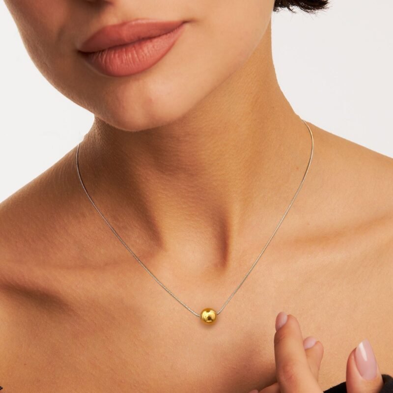 18K gold ball with gold and silver color matching design high-end necklace and bracelet set - Image 3