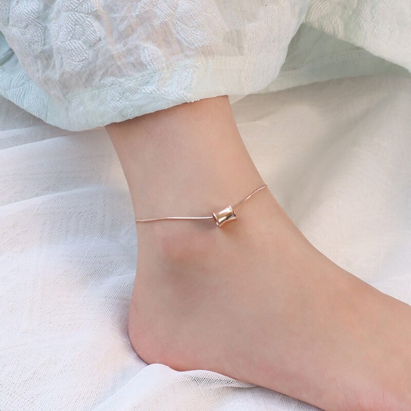 18K gold noble personality small waist design light luxury style anklet - Image 4