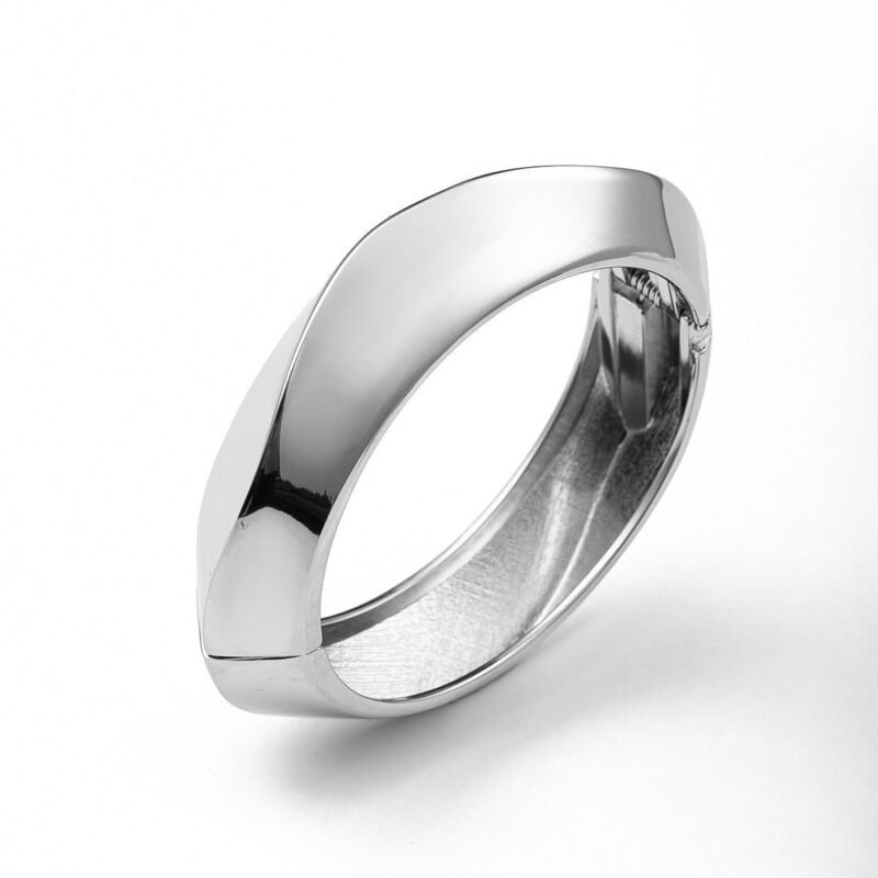 18K gold geometric ring design fashionable personality bracelet - Image 3