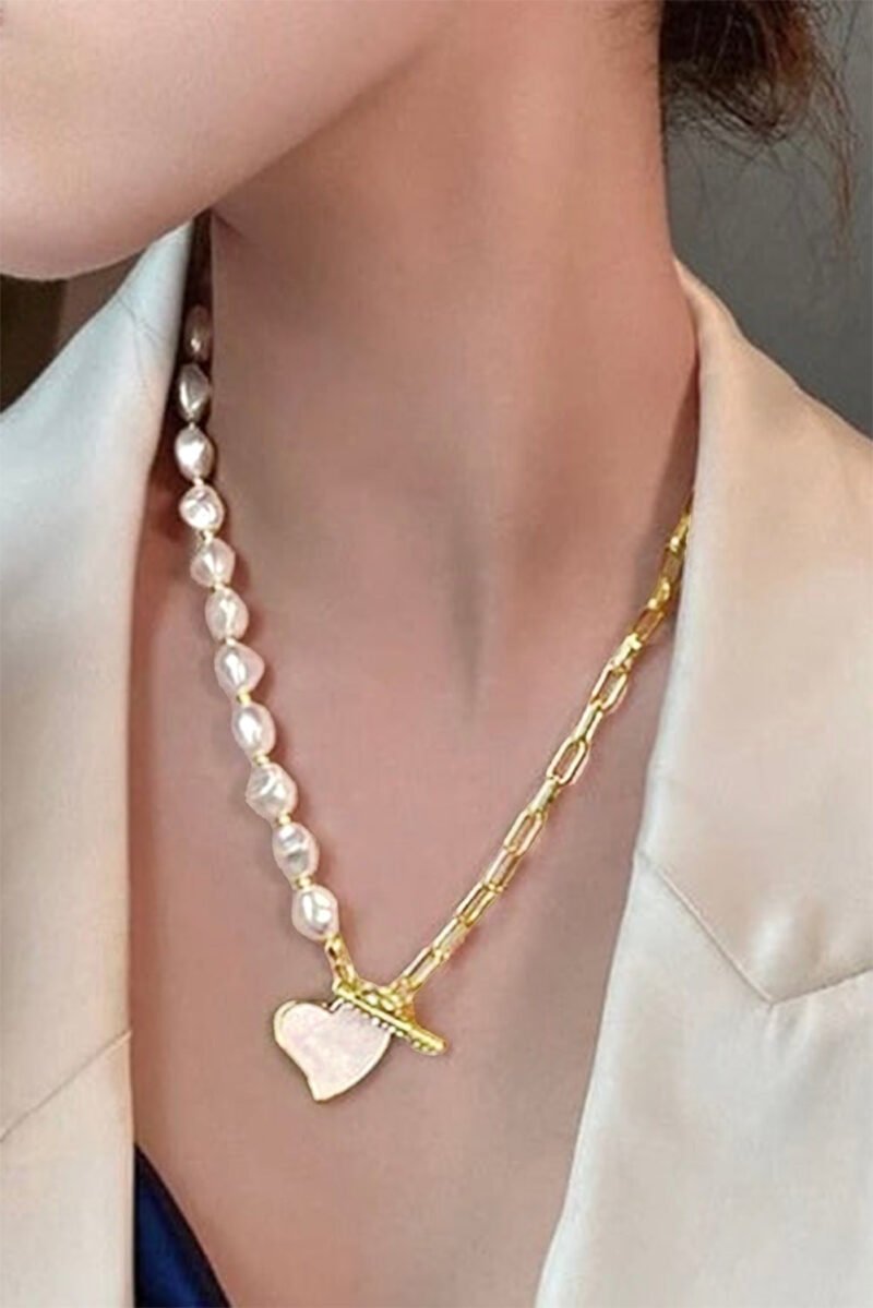 Gold Heart Shape Pendant Rhinestone Decor Pearl Chain Necklace - Image 2